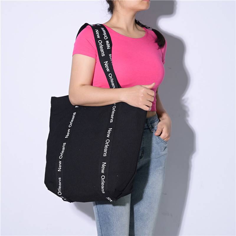 Modern Printed Shopping Bags with Unique Designs
