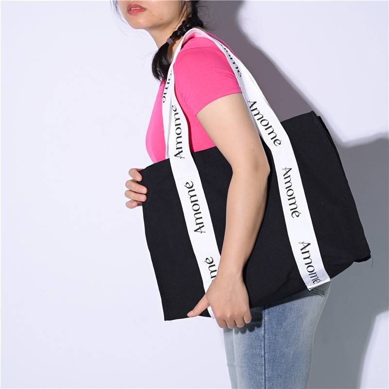 Premium Canvas Shopping Bags – Fashionable Design